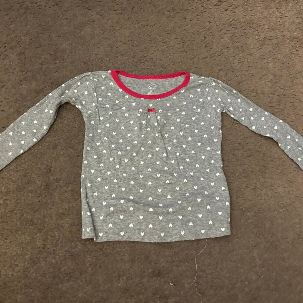 Just One You by Carter's Long Sleeve Grey Heart T-shirt Size 2T